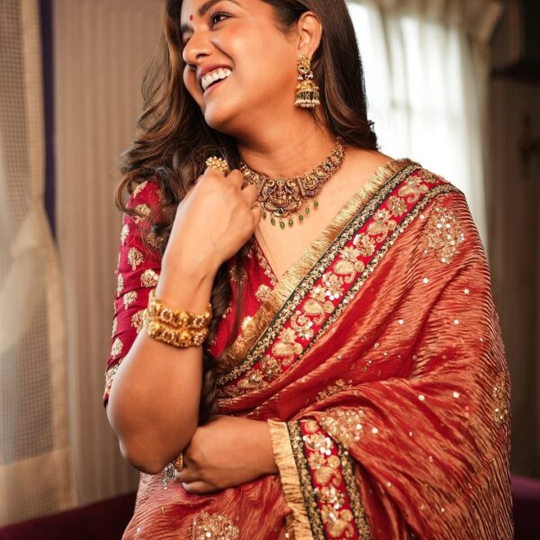 Women's Radiant Rani Pink Banarasi Crush Saree with Gota Patti & Sequin Embellished Border β Complete with Heavily Worked Blouse for Festive & Wedding Wear