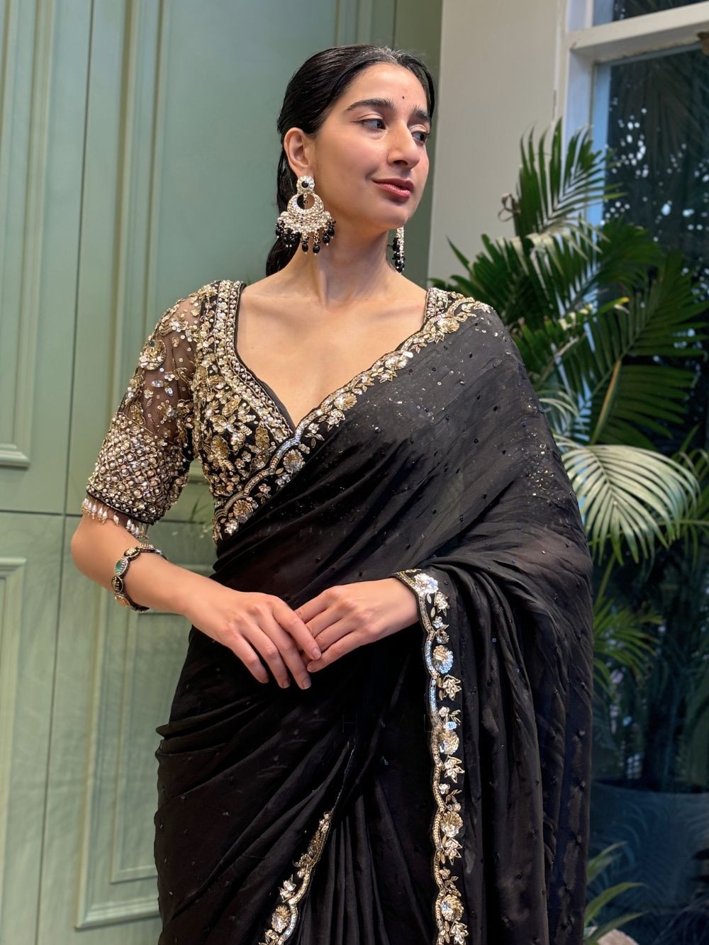 Women's Elegant Black Georgette/Chiffon Saree with Intricate Gold & Silver Embellished Border β Paired with Heavy Sequin & Zari Work Blouse for Festive & Wedding Wear - Image 5
