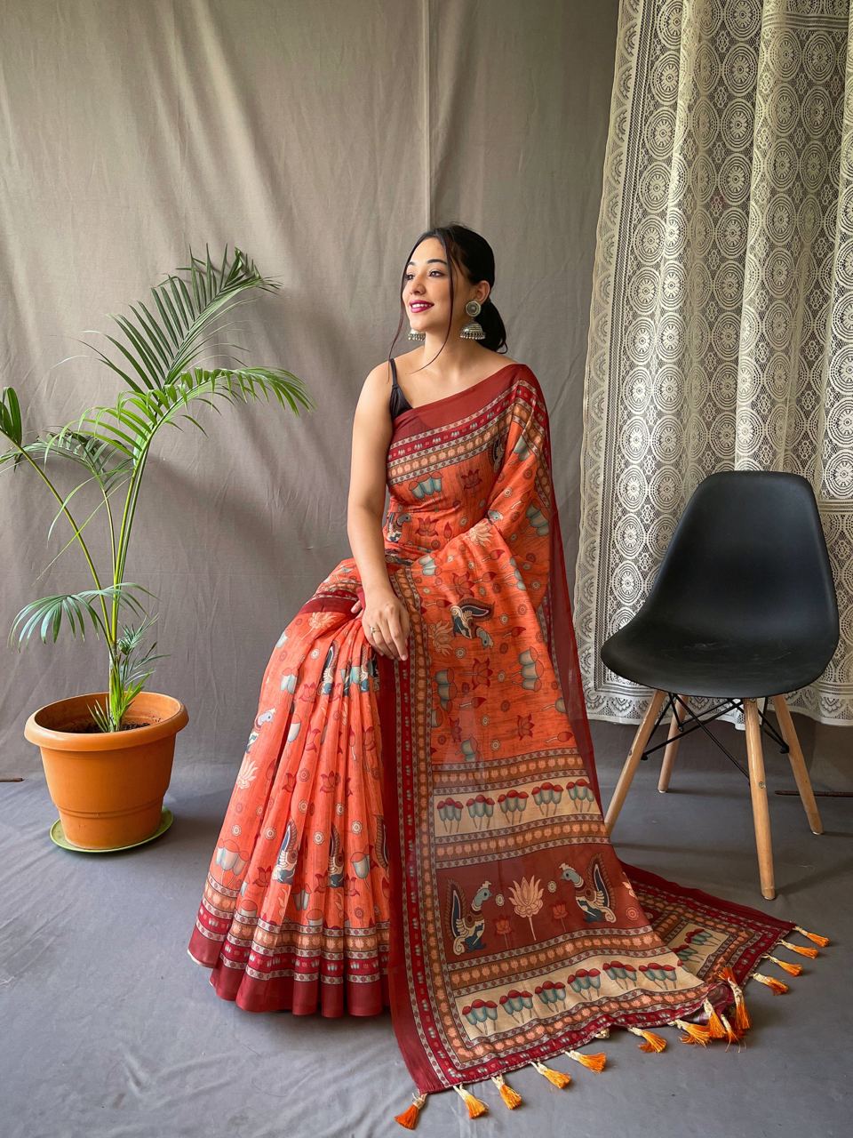 Women's Artistic Terracotta Orange Linen Saree with Kalamkari Inspired Print & Tassel Detailing β Perfect for Casual Festivities & Cultural Events - Image 4
